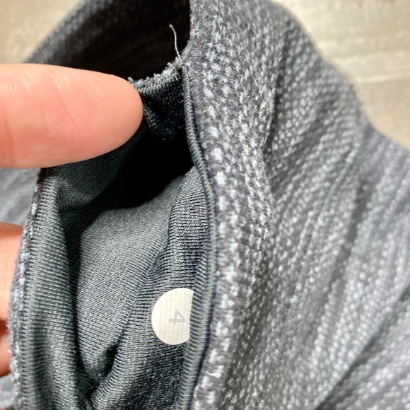 Lululemon Wunder Under 7/8 Cropped Leggings | Size 4 - Picture 3 of 4